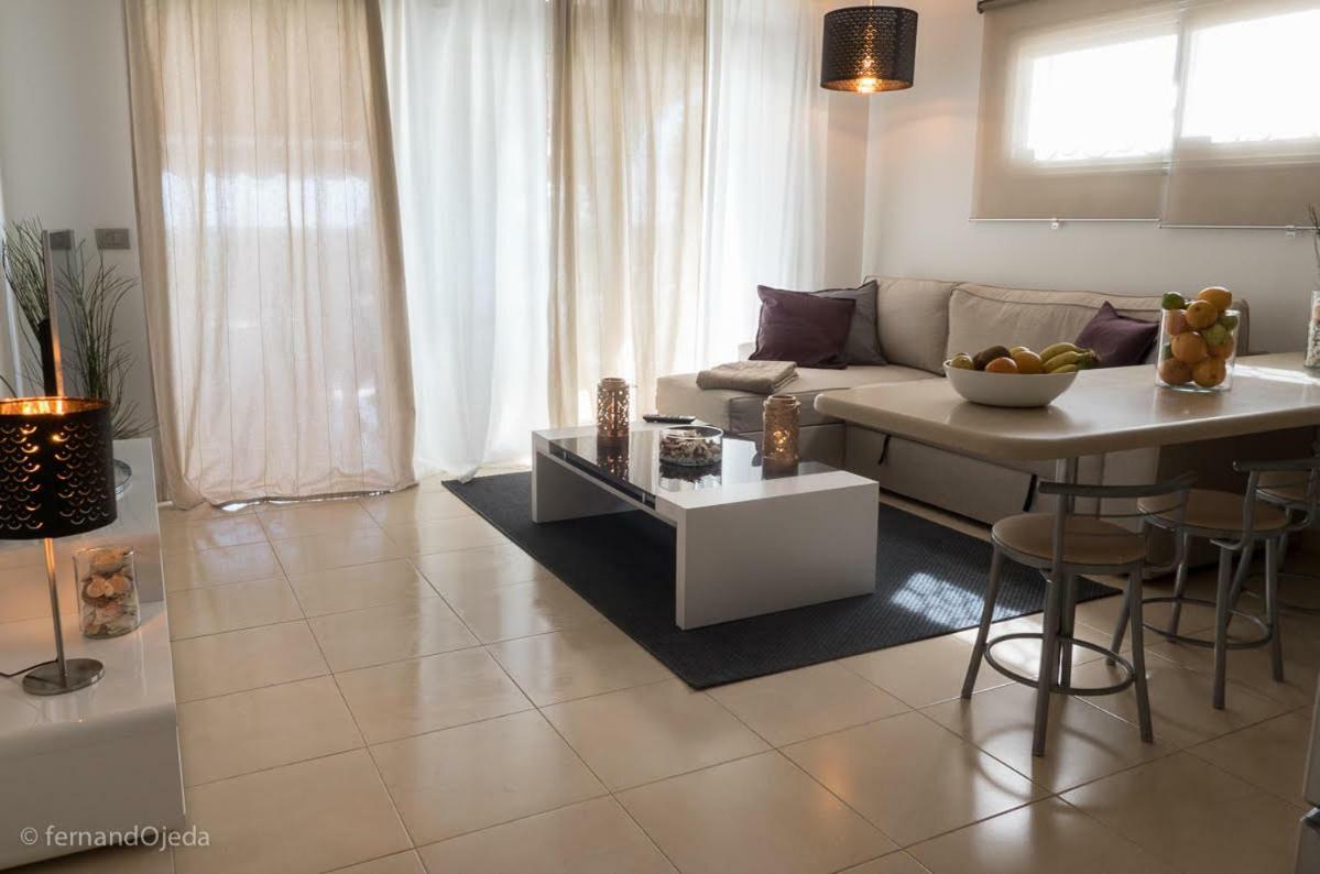 First Line Seaside Appartement San Agustín Buitenkant foto